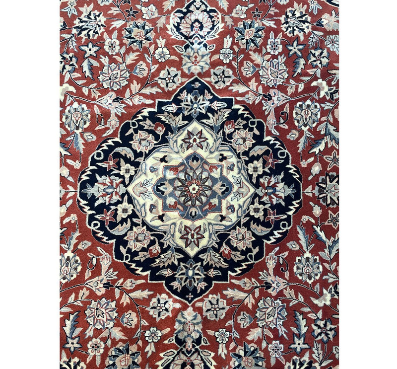 8'5 x 8'5 Persian Kashan Square Rug
