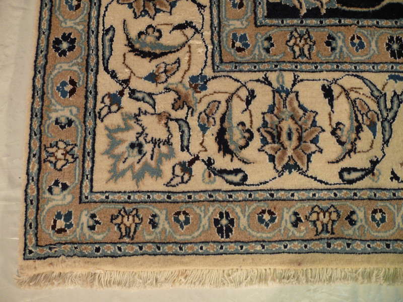 8' x 11'5 Persian Nain Rug