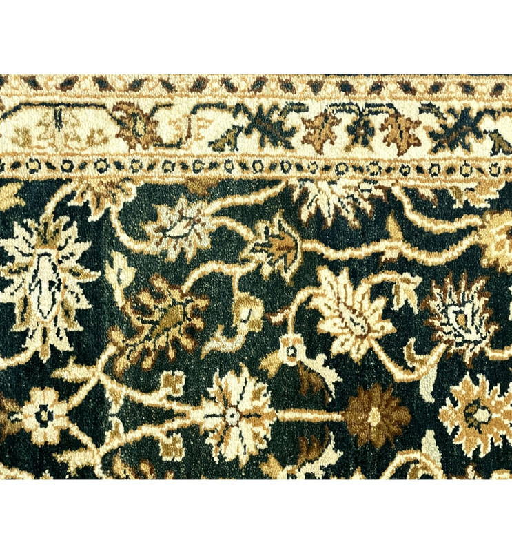 2'6 x 10 Oriental Agra Runner Rug