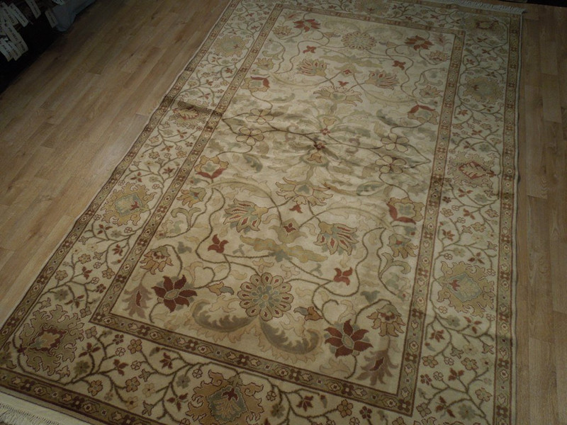 6 x 9  Authentic Silky Chobi Peshawar Rug