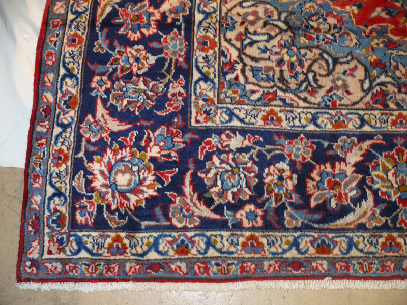10'2" x 15'4 Persian Isfahan Rug