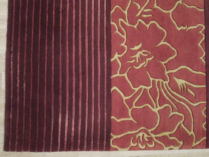 5'7" x 8'3" Red Modern Wool & Silk Rug