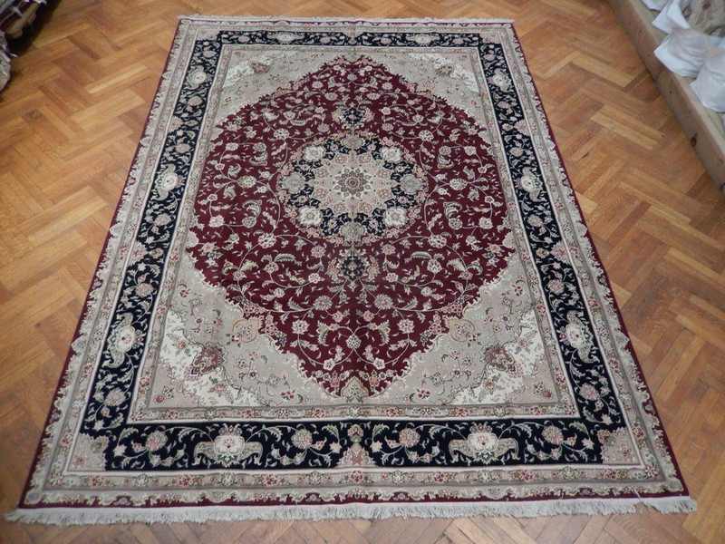 9 x 12 Oriental Wool&Silk Tabriz Rug