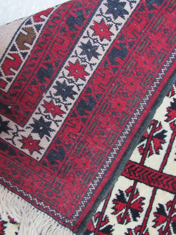 3'3" x 4'8" Persian Baluch Tribal Rug