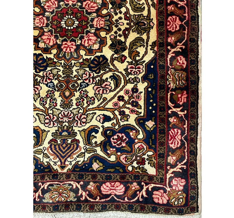 3'3" x 4'7" Persian Koliai Rug