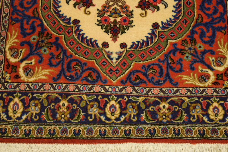 2'5 x 4 Premium Persian Qum Kork Rug