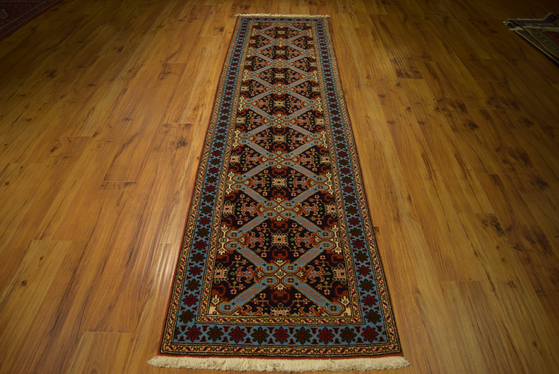 2'5 x 9' Persian Meshkin Runner | All-Over Design