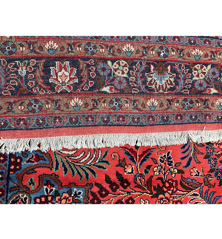 6'8" x 6'8" Persian Sarough Square Rug