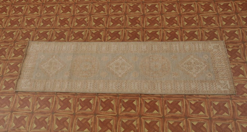 2'6'' x 9' Chobi Peshawar Sun Dried Rug Ancient Pot Dyeing Elegant Runner