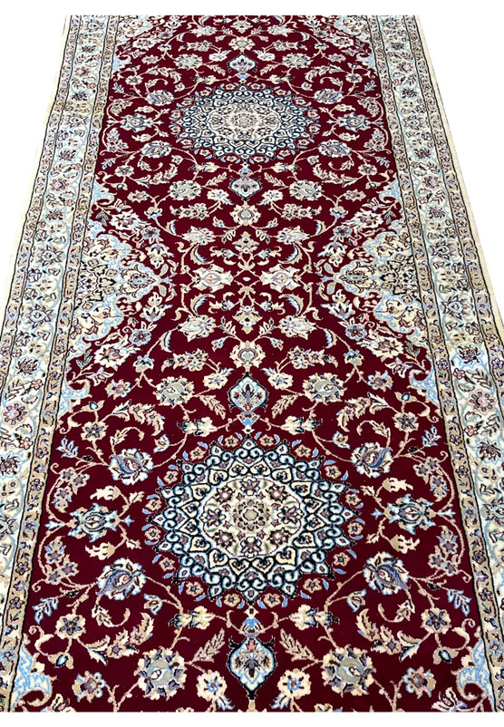 2'9x17 Persian Nain 6La Habibian runner wool silk crimson ivory blue arabesque floral field closeup