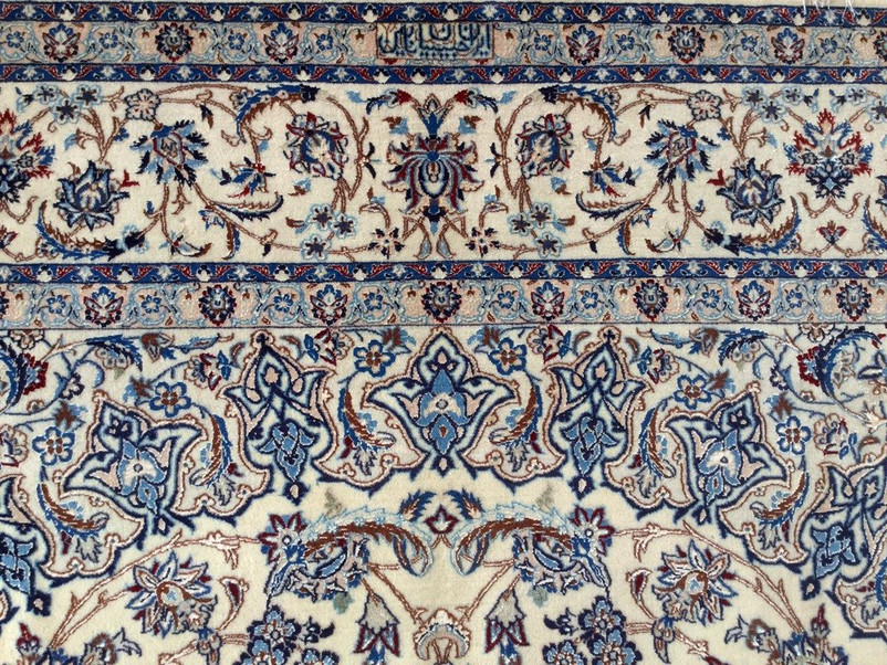 8 x 12 Persian Nain 6 LAA Wool & Silk Rug | signed by master weaver