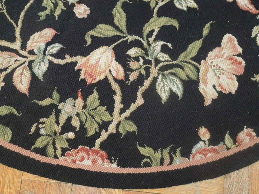5 x 5 Garden Design Flat Weave Needlepoint Round Rug