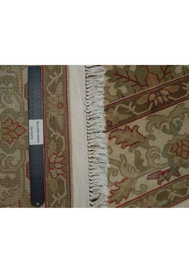 6' x 9' Transitional Chobi Vegetable Dyed Rug 1
