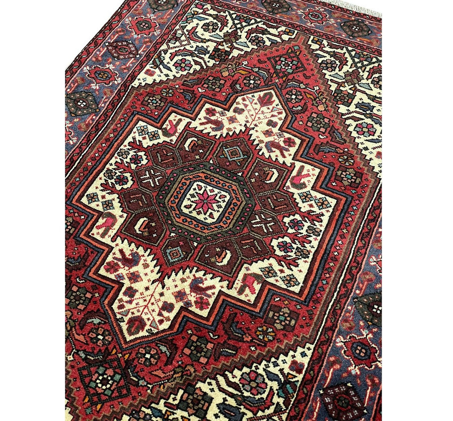2'5 x 3'7 Persian Gholtogh Rug