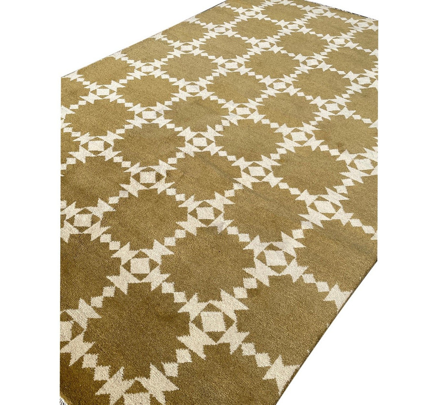 6 x 9 Modern Tibettan Rug