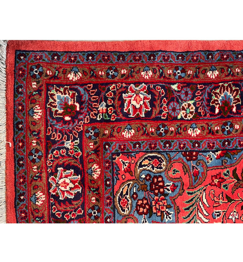 6'8" x 6'8" Persian Sarough Square Rug