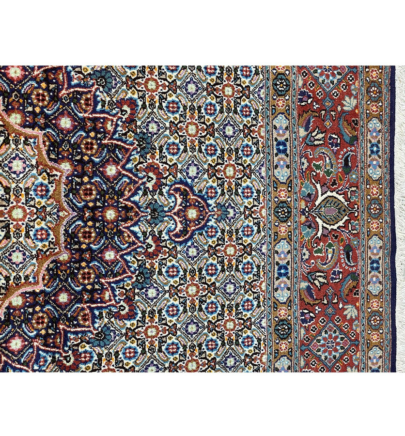 6'5" x 6'5" Persian Moud Square Rug