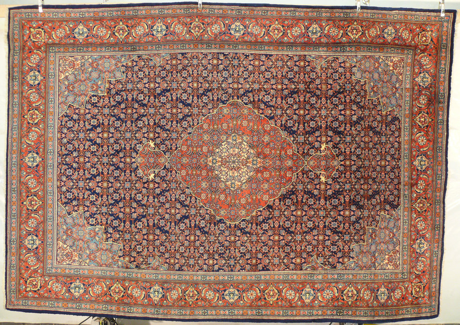 7'5 x 10'6 Persian Sarough Rug