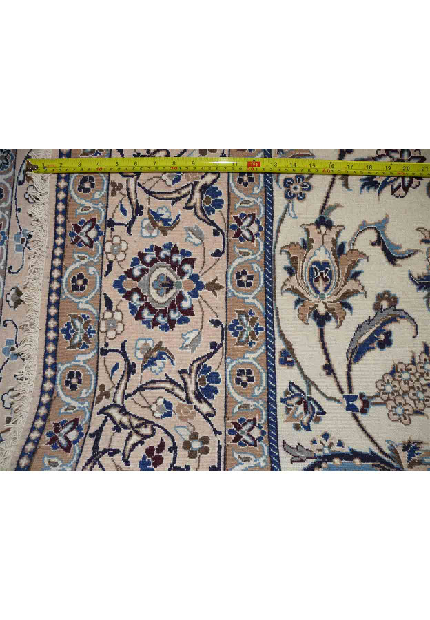7 x 10 Persian Nain 9 LAA Garden All-Over Ivory Design Rug