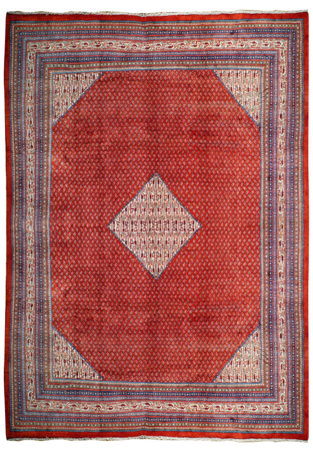Stunning medallion design on a 10x13 Persian Sarough Mir rug. The intricate details and rich colors create a timeless and sophisticated look