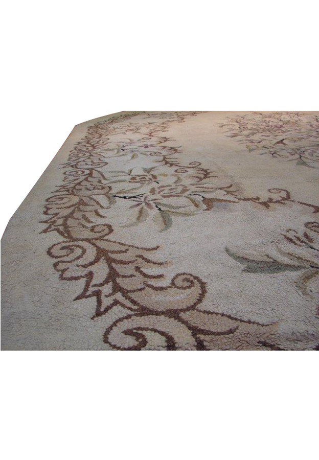 Luxurious 11'3" x 17'10" Persian Hook Aubusson oval rug featuring a refined beige base with rose and sage green details
