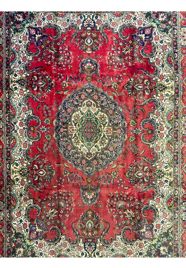 Detailed View of Central Medallion on 10'4 x 13 Distressed Persian Kerman Rug