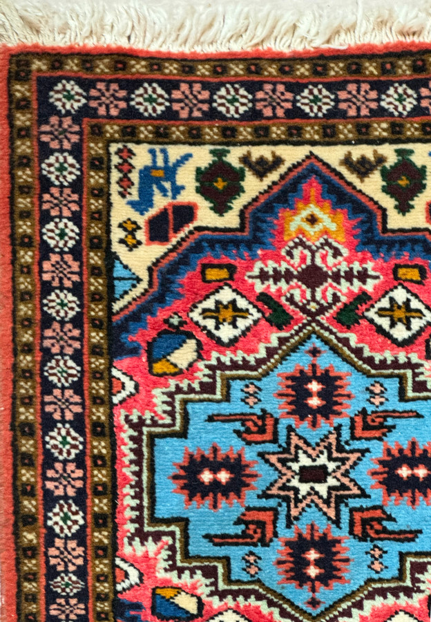 Close-up of Hand-Knotted Detail on Persian Ardebil Wool & Silk Baby Rug