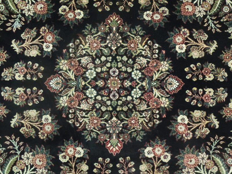 8 x 8 Oriental Sarough Octagon Rug
