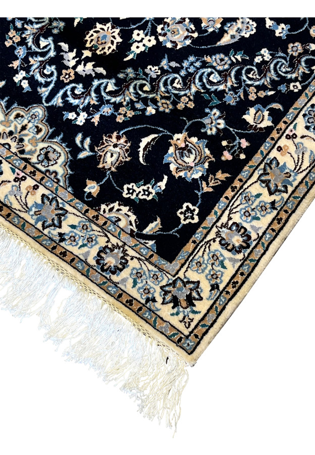 2'9x13 Persian Nain 6La navy blue ivory wool silk corner border field edge detail