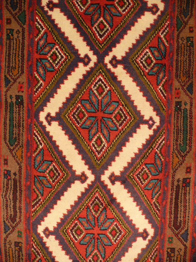 2'6 x 9'6 Persian Hamedan Runner Rug