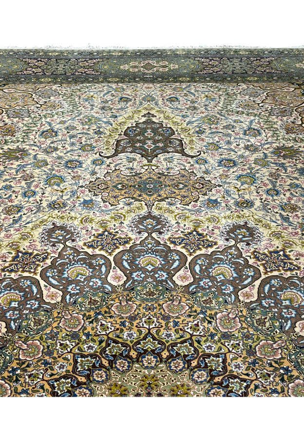 13x19 Tabriz rug upper section, ivory field with medallion pendant and navy floral border above