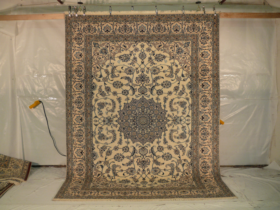 8 x 11 Persian Nain Rug with crown medallion