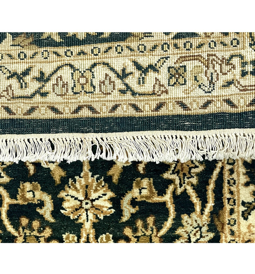 2'6 x 10 Oriental Agra Runner Rug