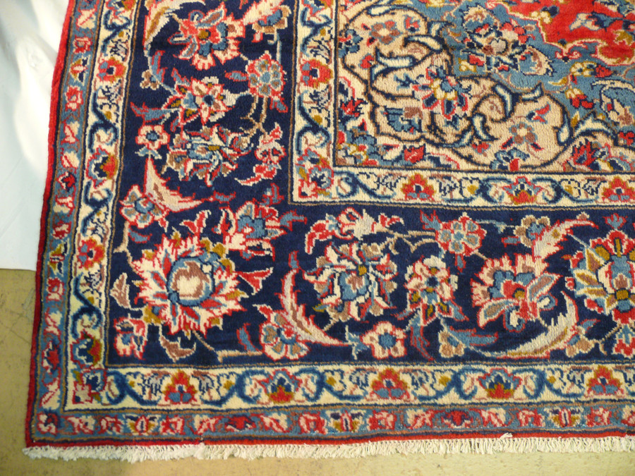 10'2" x 15'4 Persian Isfahan Rug