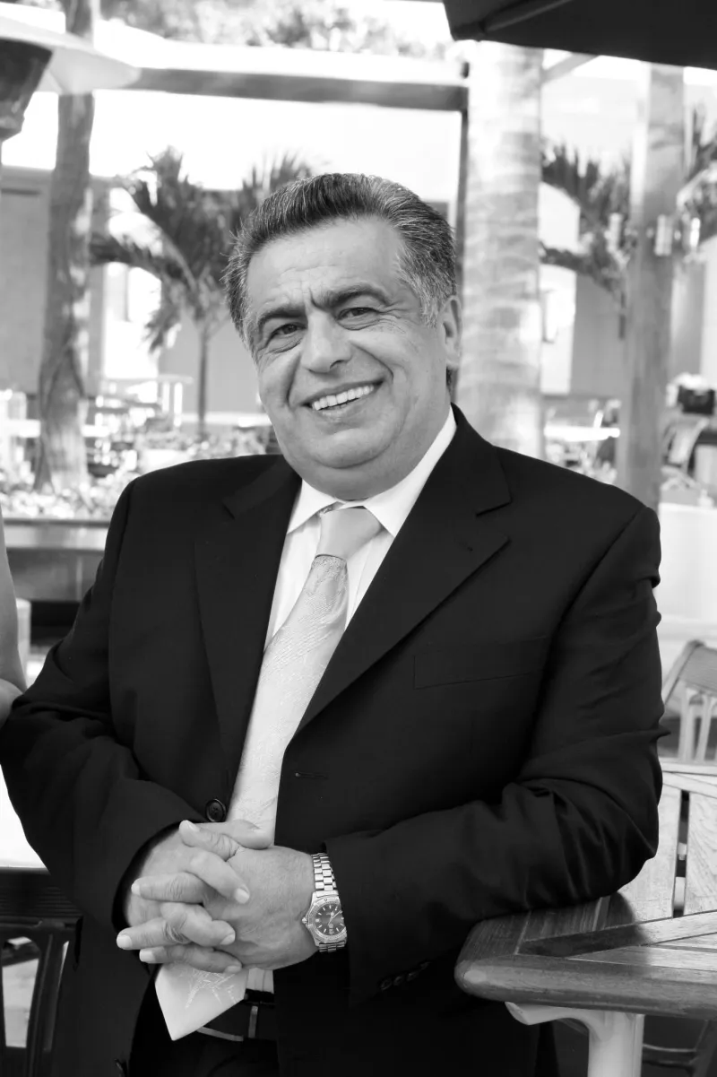 Gabriel Harouni, rugs.net founder, Hamburg 1985