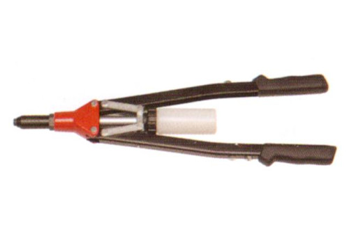 RIVETING TOOL