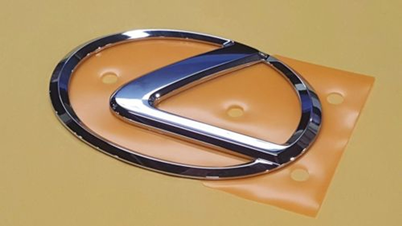 01-2005 NEW LEXUS IS300 REAR CHROME EMBLEM 2001 2002 2003 2004 2005