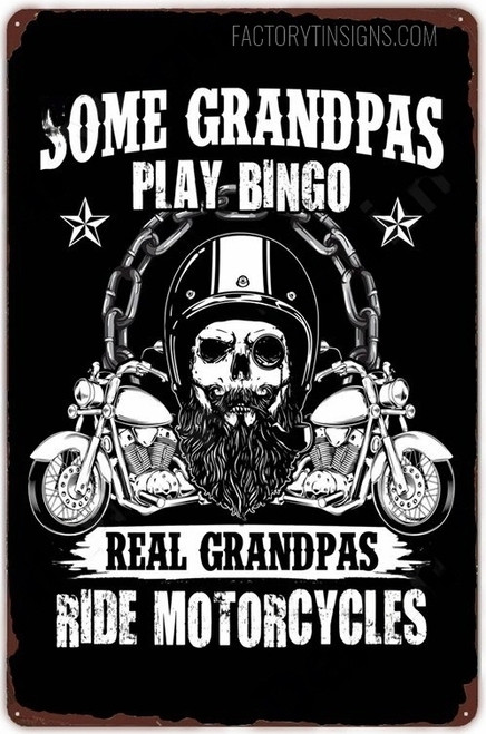Some Grandpas Play Bingo Typography Figure Vintage Metal Signs Retro Metal Tin Signs for Garage Wall Décor And Wall Hanging