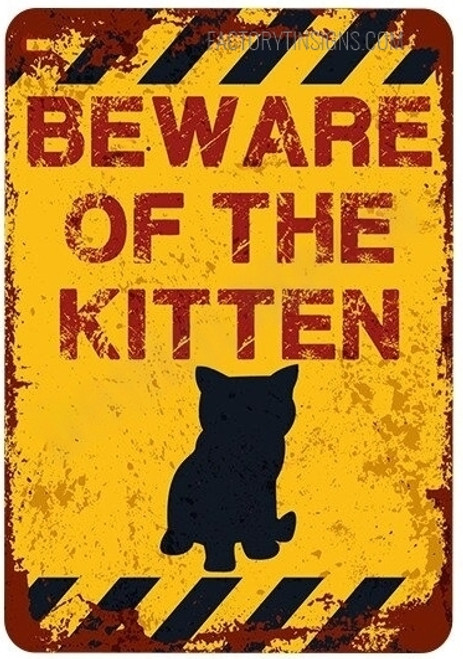 Beware Of The Kitten Typography Animal Vintage Metal Signs Retro Metal Tin Signs for Wall Décor And Home Decor