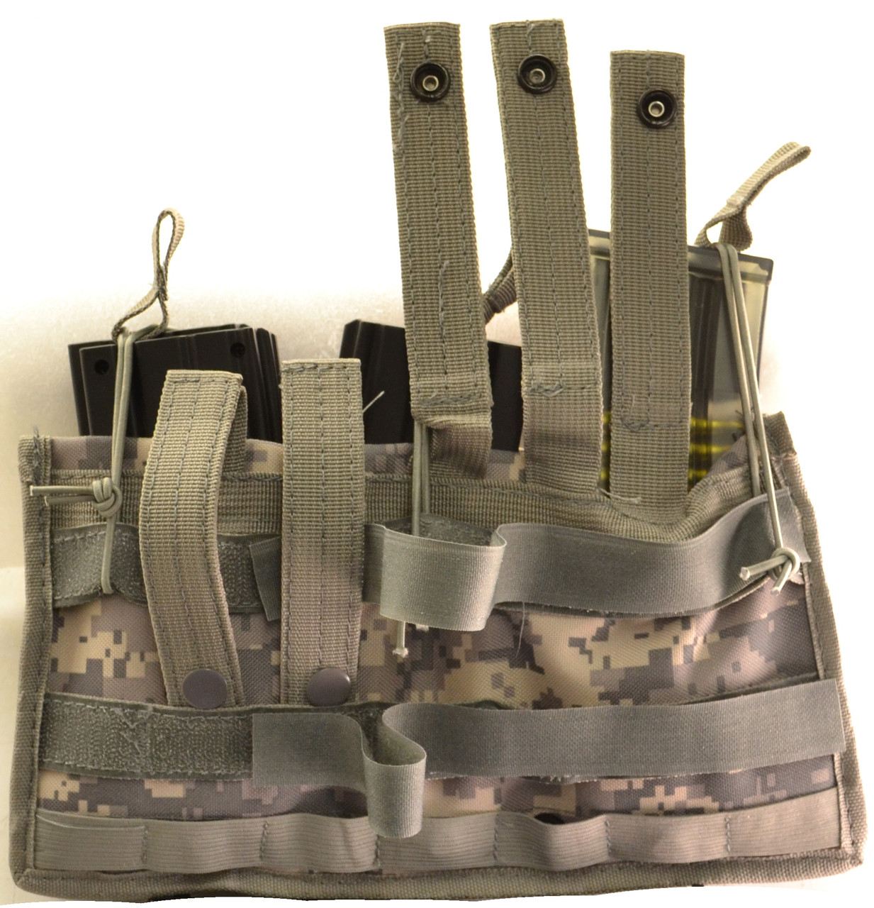 Triple Mag pouch with quick release bungee elastic ACU