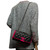 SAC BANDOULIÈRE CHANEL CLASSIQUE STYLE ENVELOPPE EN CUIR D'AGNEAU MATELASSE NOIR ET ROSE FLUO- 100571