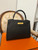 SAC À MAIN HERMES KELLY 28  BANDOULIERE EN CUIR NOIR -100378-1
