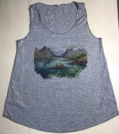 TT-866: Lakescape in Grey Top