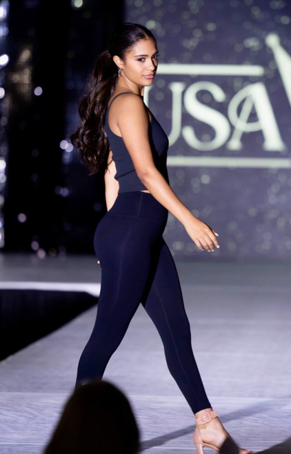 Camila B.