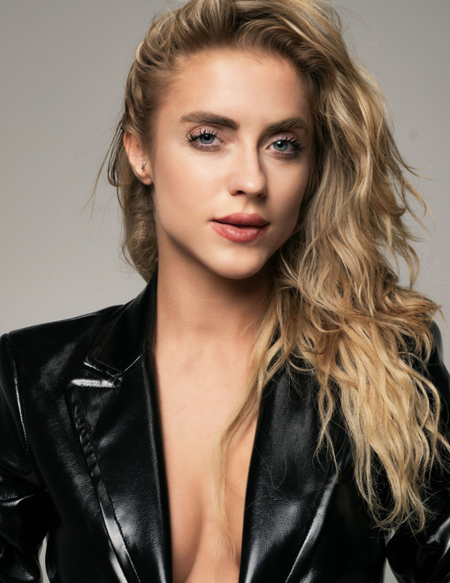 Ana S.
