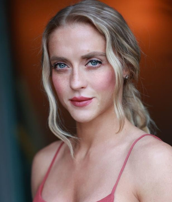 Ana S.