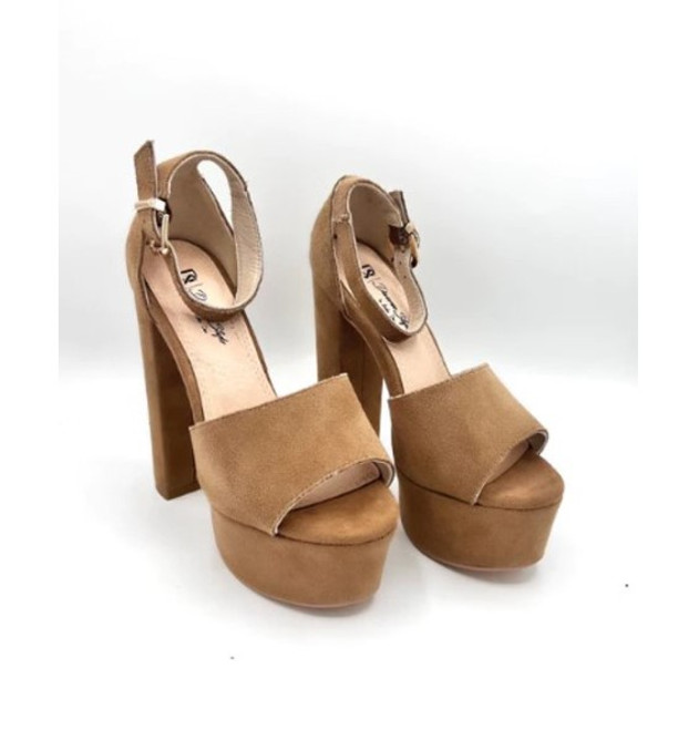 Platform Chunky Heel in Oatmeal