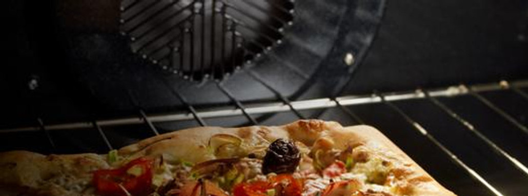 Convection vs. conventional ovens: what’s the difference? Convection vs. conventional ovens: what’s the difference?