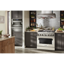 KitchenAid® 36'' Smart Commercial-Style Dual Fuel Range with 6 Burners KFDC506JMH
