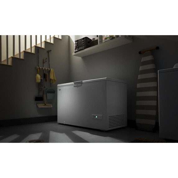 Whirlpool® 16 Cu. Ft. Chest Freezer with Shelves WZC5216LW
